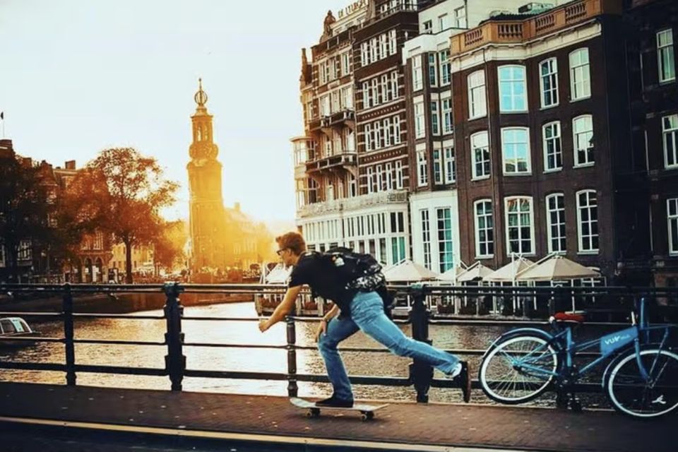 Amsterdam: The Story of History & Culture Walking Tour - East of the Old Center: Seeing Daily Life Beyond the Main Tourist Beat
