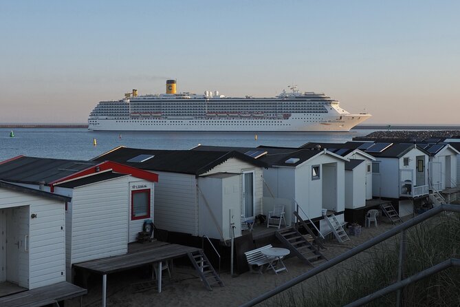 Amsterdam to IJmuiden Private Transfer - English, private group, and why those small perks matter