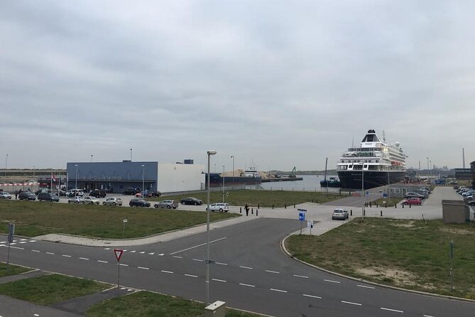 Amsterdam to IJmuiden Private Transfer - Price per person: when $104.25 feels like good value