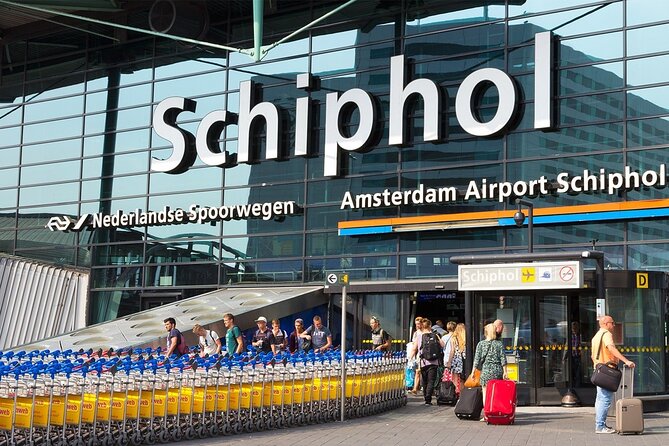 Amsterdam to Schiphol Airport Private Transfer - Timing your flight: 30 minutes, early mornings, and flight tracking