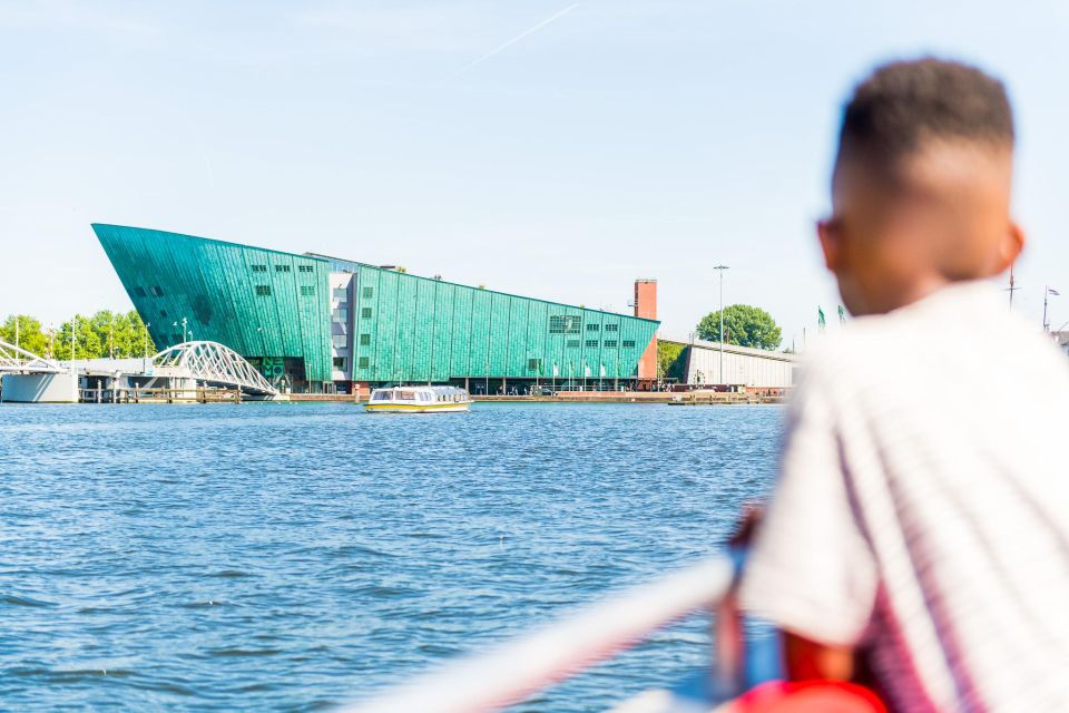 Amsterdam: Traditional Canal Cruise with Bar on Board - The 60-minute route: what you’ll actually see from the water