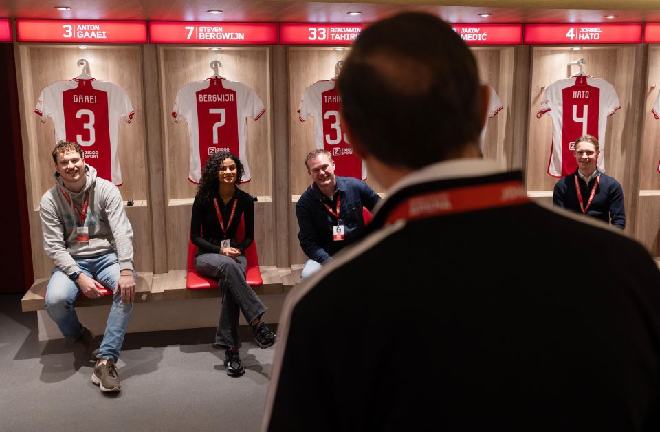Amsterdam: VIP Johan Cruijff ArenA Tour with Drink and Scarf - Who This Tour Suits Best (And Who Might Want to Skip)