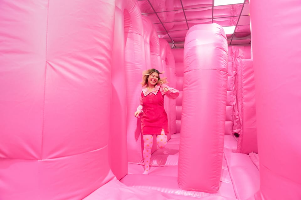 Amsterdam: WONDR Immersive Playground Experience Ticket - Claw machines and arcade-style fun that doesn’t feel childish