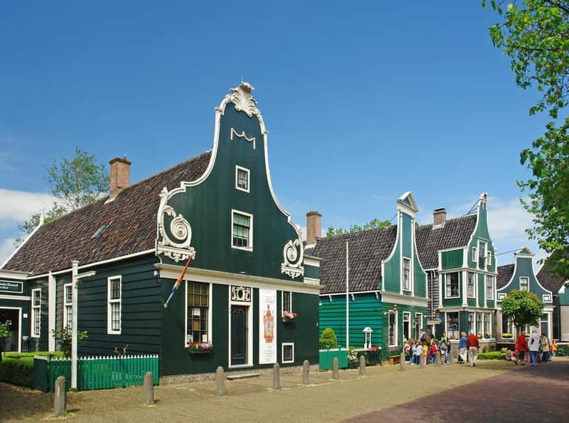 Amsterdam: Zaanse Schans windmills & Volendam Guided Tour - From Amsterdam’s De Ruijterkade to North Holland’s countryside