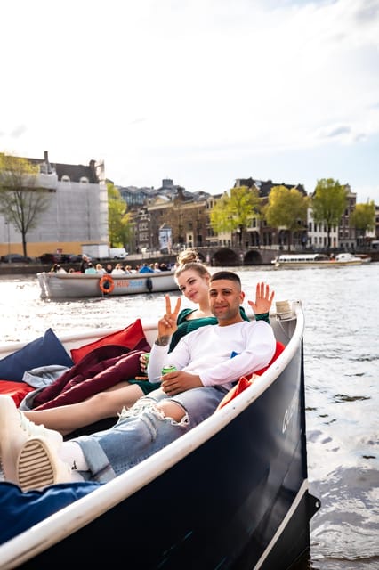 Amsterdam:Old City Canal Cruise with Live Guide and Open Bar - The 1-Hour Canal Loop: What the Route Is Actually Doing