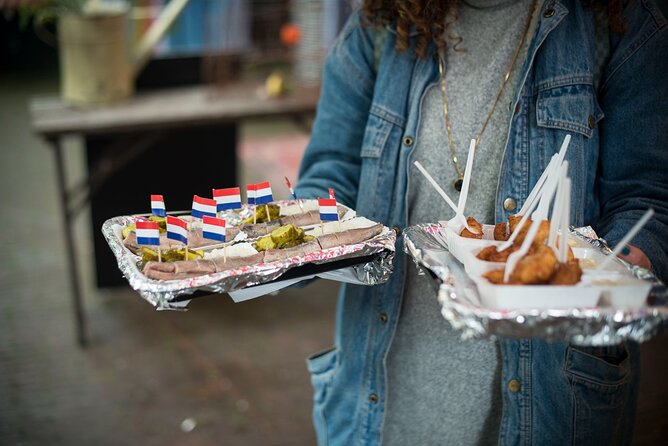 Amsterdam's Market Street Food Tour with Streat Bites - Weather and real-world comfort: what to bring