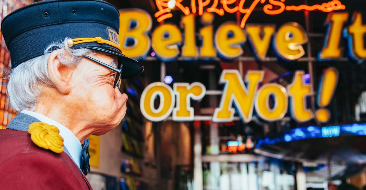 Amsterdam's Weirdest Museum: Believe It or Not! - The Big Wow Rooms: Robot, Space Tunnel, and Optical Illusions