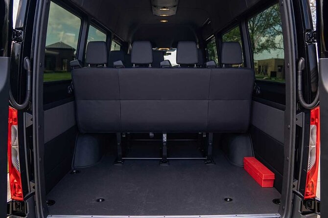 Arrival Private Transfer Amsterdam Airport to Amsterdam City Center by Minibus - Communication That Actually Helps on Travel Day