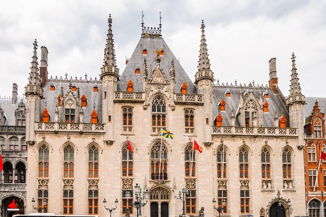 Bruges Day Trip from Amsterdam - How Pedro Helps You Spot the Right Things