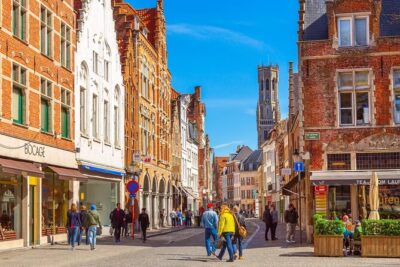 Charms of Brussels and Bruges Day Trip from Amsterdam - Getting from Amsterdam: coach comfort, early departure, and border reality