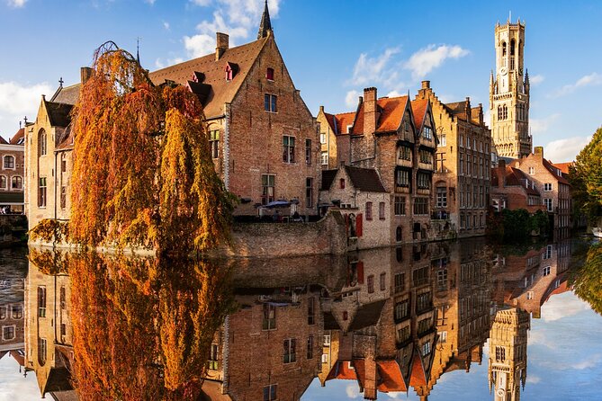 Charms of Brussels and Bruges Day Trip from Amsterdam - Comfort and group size: what to expect from the coach ride