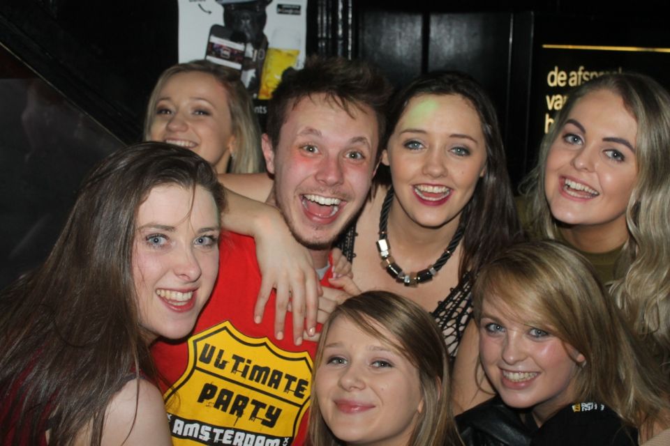 City Centre and Red Light Pub Crawl: 2 Night Pass - Night Two in the Red Light District: Four Pubs, One Nightclub, Shots to Start