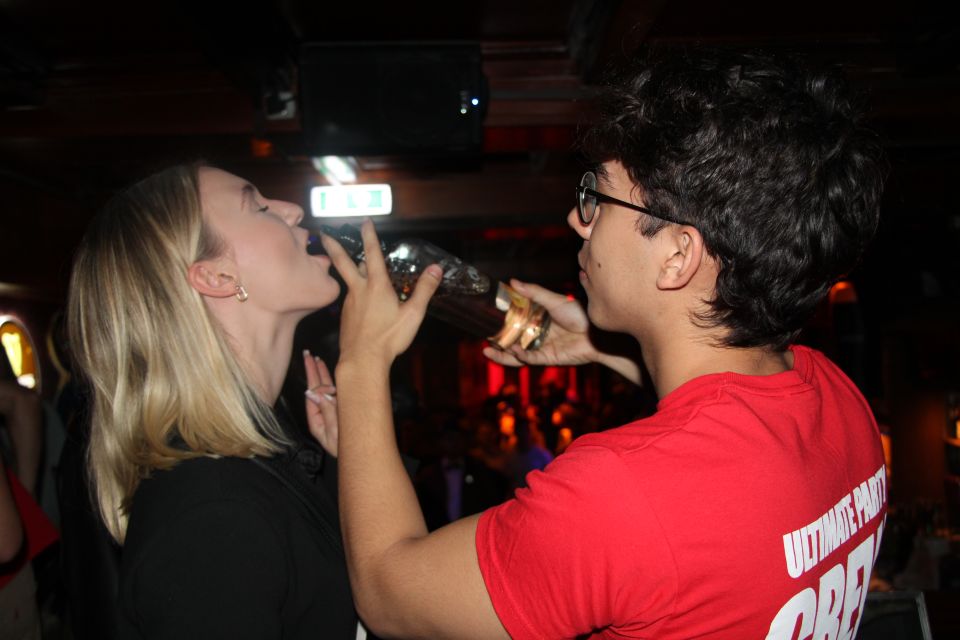 City Centre and Red Light Pub Crawl: 2 Night Pass - What Happens to Food and the Timing of When You Should Eat