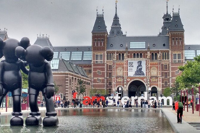 Concert at The Royal Concertgebouw - Amsterdam - Before the music: the complimentary drink moment