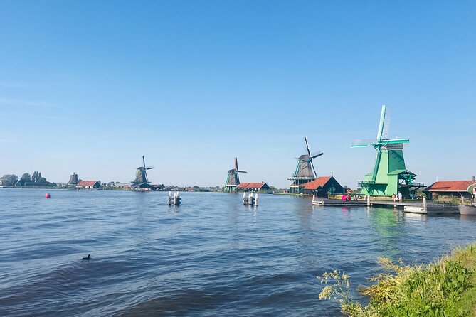 Day Tour Giethoorn, Afsluitdijk and Zaanse Schans with Boat Cruise - Zaanse Schans cheese farm and the 26+ flavor tastings