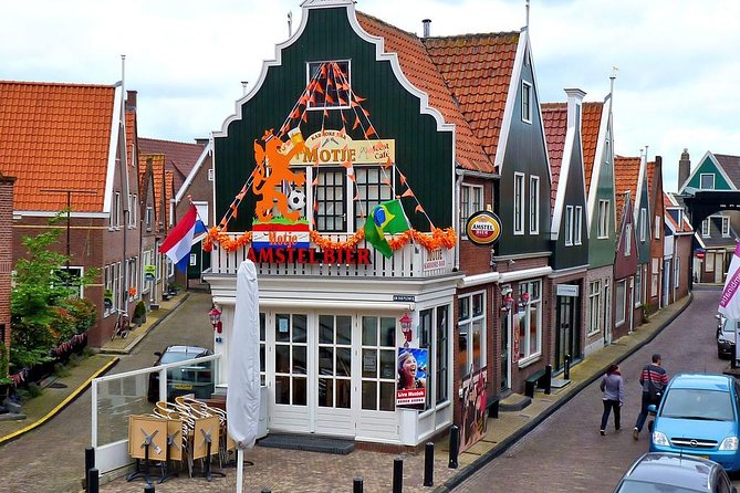 Day Trip from Amsterdam to Zaanse Schans Windmills and Volendam - Price and logistics: is $505.73 per person good value?