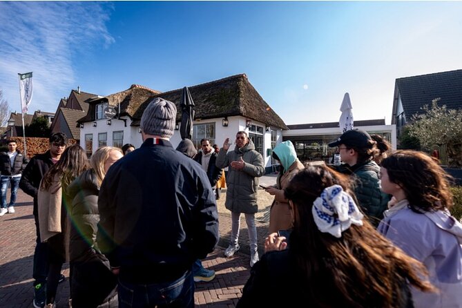 Daytrip Tour from Amsterdam to Zaanse Schans and Giethoorn - Windmills and canals: why this Amsterdam day trip works
