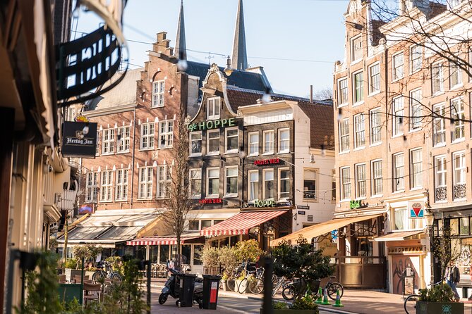 Devour Amsterdam Ultimate Food Tour - Spui Starting Point: Stroopwafel From a Bakery With Real Longevity