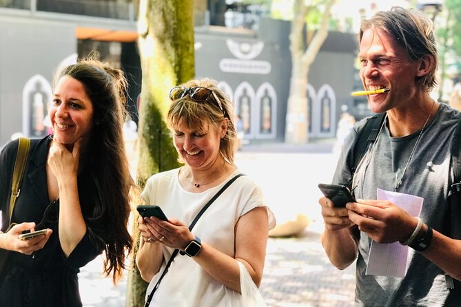 Discover Amsterdam's city center in this Outside Escape game tour - Canals and bridges via Staalstraat (Stop 2): the fastest way to feel Amsterdam