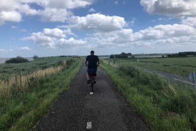 E-Bike PRIVATE tour Countryside of Amsterdam Volendam Marken - Cruijff’s Amsterdam footprints: Betondorp and the places stories stick