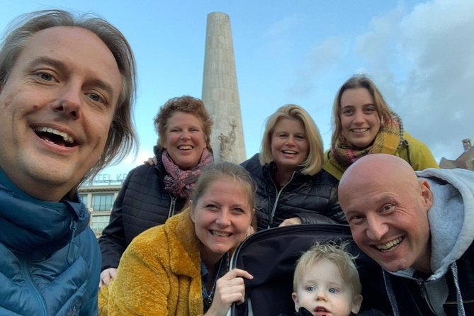 e-Scavenger hunt Amsterdam: Explore the city at your own pace - Stop-by-stop: the Amsterdam route your phone leads you through