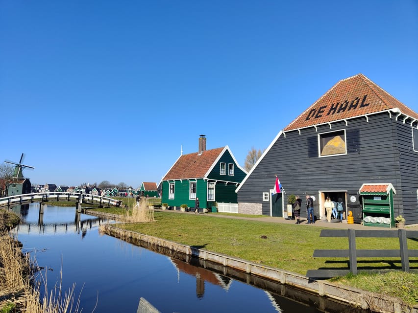Excursion from Amsterdam to the windmills of Zaanse Schans - Price and time: is $53 for 3 hours good value?