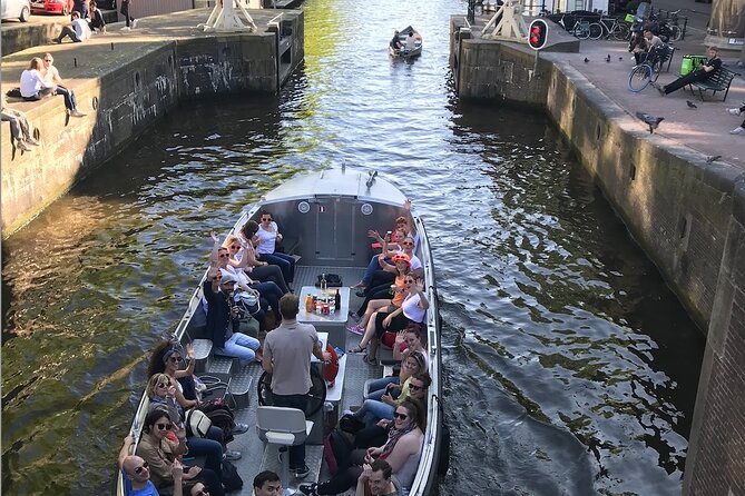 Explore Amsterdam by Bike in the Company of a French Local Guide - Anne Frank House zone and the Begijnhof: two contrasts in one area