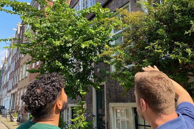 Explore hidden streets with friends - Private Tour - Jordaan: hidden streets, squares, and the neighborhood that still feels real