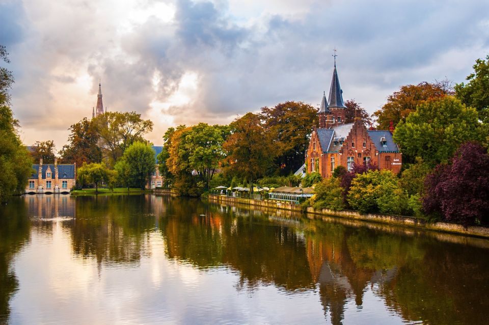 From Amsterdam: Bruges Day Trip in English with Boat Option - Church of Our Lady tower and the Djiver canal: the city’s visual anchors