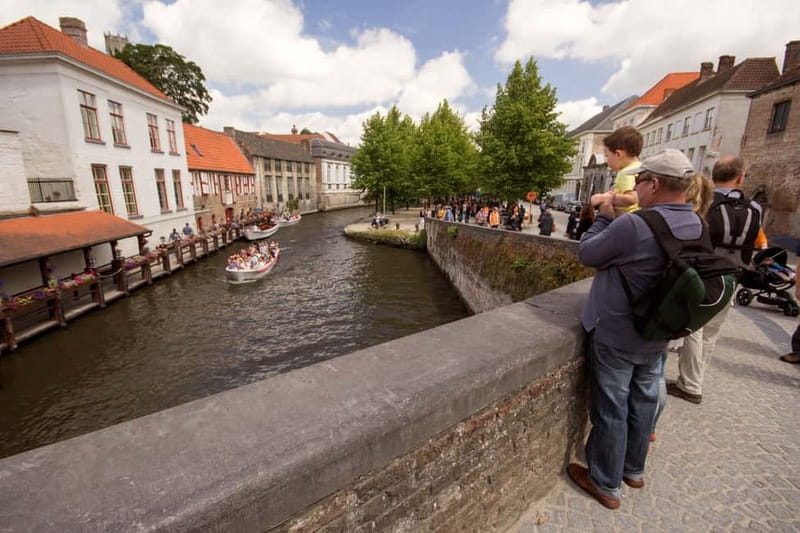 From Amsterdam: Bruges Full-Day Tour - The short walking tour: get your bearings fast