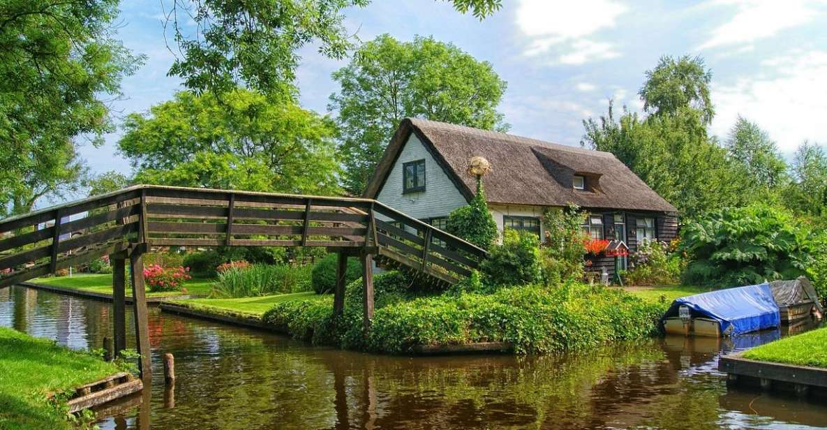 From Amsterdam: Giethoorn Sightseeing Tour and Canal Cruise - Meeting Your Driver in Amsterdam (And Riding in Real Comfort)