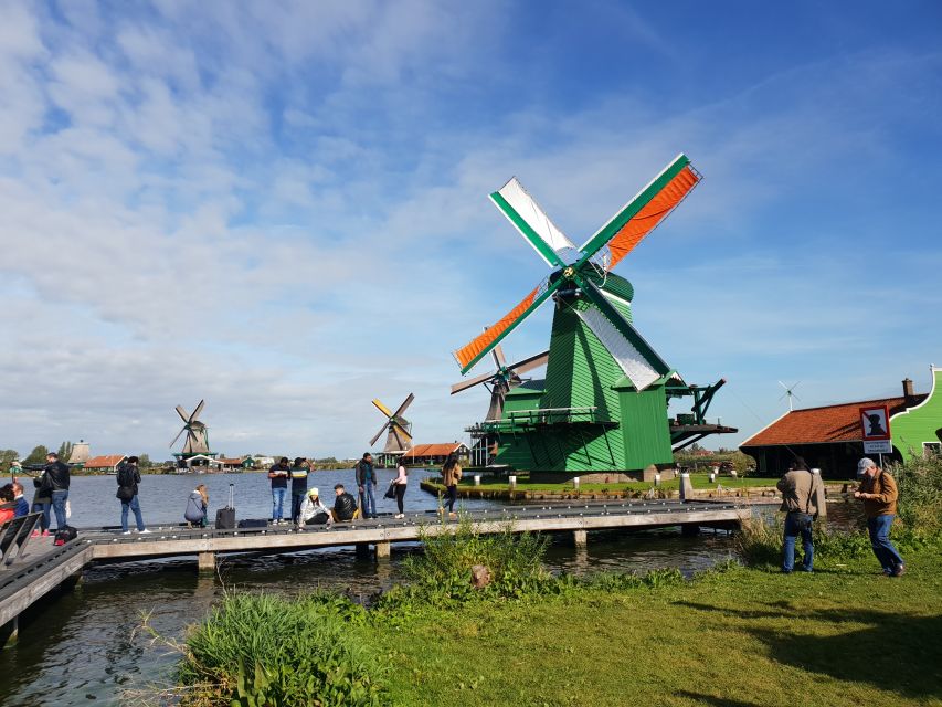 From Amsterdam: Small Group Zaanse Schans and Volendam Tour - Zaanse Schans: Windmills and Traditional Houses Without the Tourist Maze