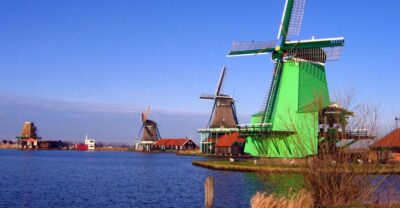 From Amsterdam: Small Group Zaanse Schans and Volendam Tour - Leaving Amsterdam: Pickup, Van Time, and a Small-Group Pace