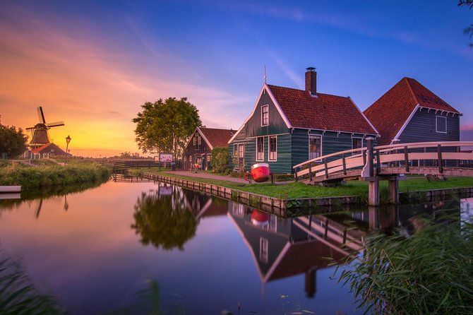 From Amsterdam: Zaanse Schans, Volendam, Giethoorn with Boat Tour - Key things worth knowing before you go