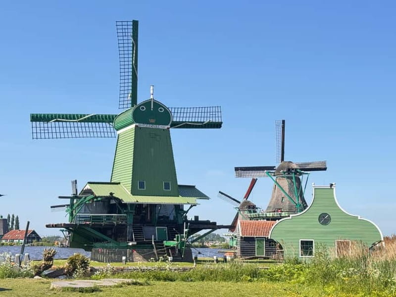 From Amsterdam: Zaanse Schans Windmills & More - E-Bike Tour - What to bring so your day stays comfortable