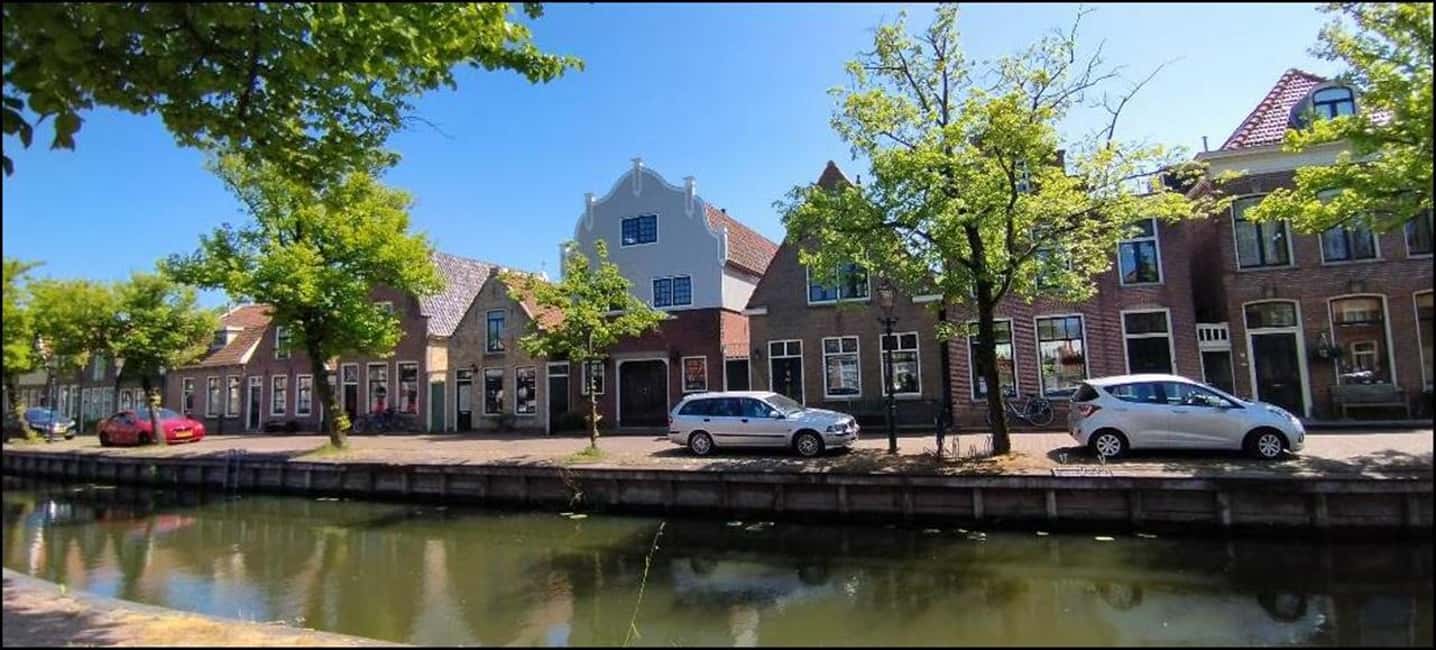 Full-day excursion to Edam, Volendam, and Marken - Stationsplein 49 start: your day’s rhythm and walking reality