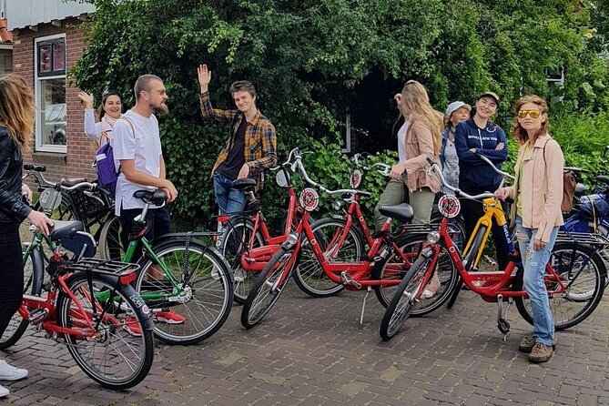 Full-Day Private Guided Countryside Tour from Amsterdam by Bike - Meeting at Starbikes, then lining up the ride for 7 hours