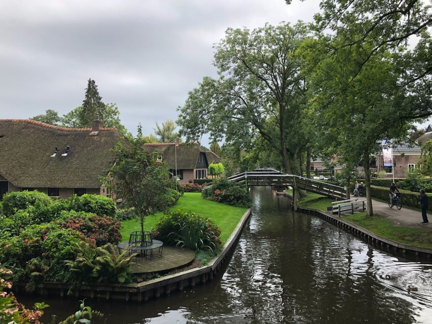 Giethoorm & Exploring the North of The Netherlands Tour - North Holland Drive to Hasselt’s Hanseatic Streets