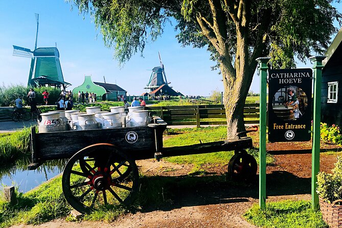 Giethoorn and Zaanse Schans Day Tour Small Group Incl. Boat Ride - Value and Price: Does $143.61 Feel Worth It?