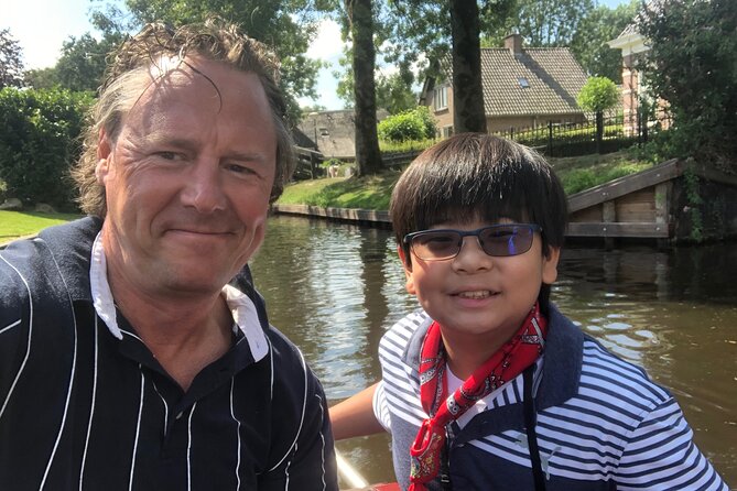Giethoorn, Private Boat Tour & Zaanse Schans Windmills - Why Giethoorn and Zaanse Schans work as one day