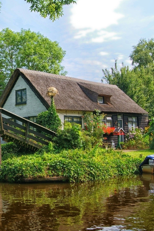 Giethoorn: Private Day Trip with Boat Tour from Amsterdam - Should you book this Giethoorn private day trip?