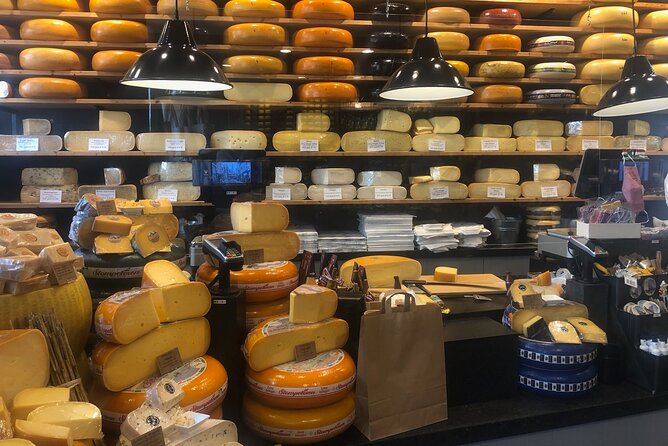 Gouda, Witches & Cheese - Private Day Tour - Why the stroopwafel and cheese tastings feel better here