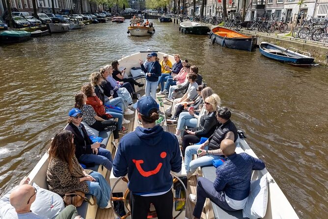 Highlights and Local Insights Canal Cruise Tour in Amsterdam - Who should book (and who may want a different cruise)