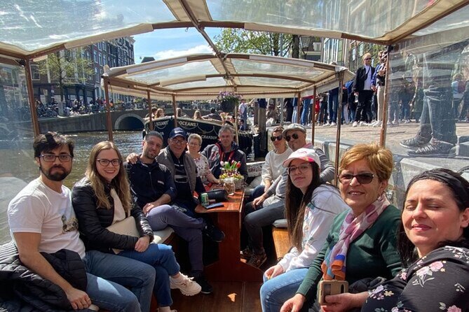 Luxury Amsterdam Canal Cruise – Unlimited Cocktails Included (1H) - Quick hits before you cast off