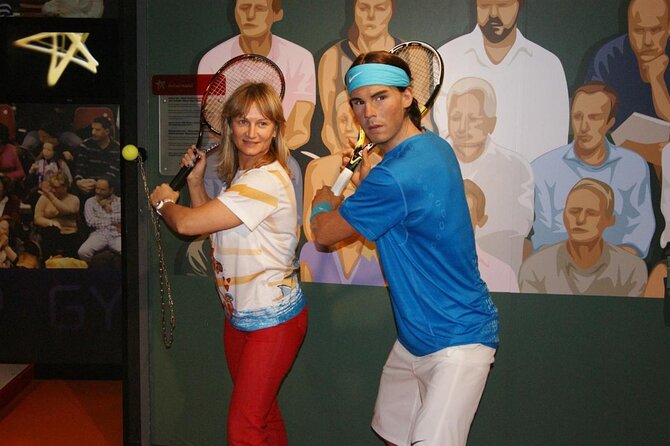 Madame Tussauds Amsterdam & 1-Hour Canal Cruise - Key points before you go