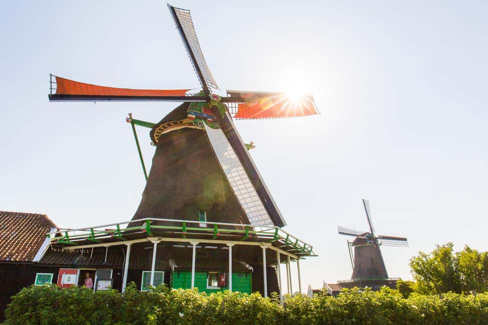 Marken, Volendam, and Edam Full-Day Tour from Amsterdam - Getting Out of Amsterdam: Why This Route Works So Well