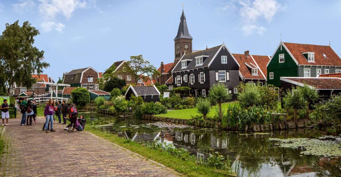 Marken, Volendam and Edam: Private Full-Day Tour - The Marken-to-Volendam crossing: plan around the boat timing