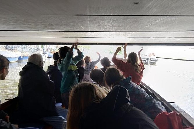 Open Dutch Boat! Silent electric drive. Nice cosy boat ride... - The route you’re actually here for: smaller canals and low bridges