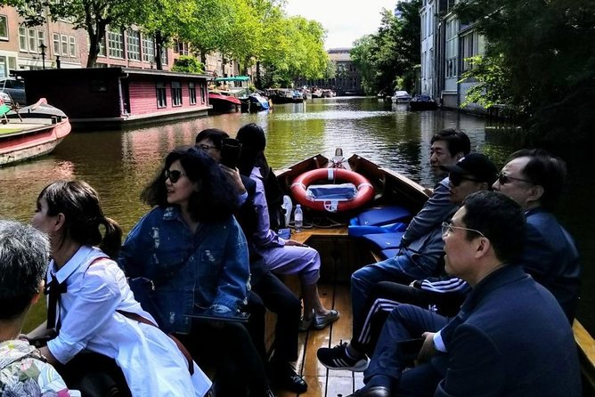 Open Dutch Boat! Silent electric drive. Nice cosy boat ride... - Meet your captain: live guidance with real personality