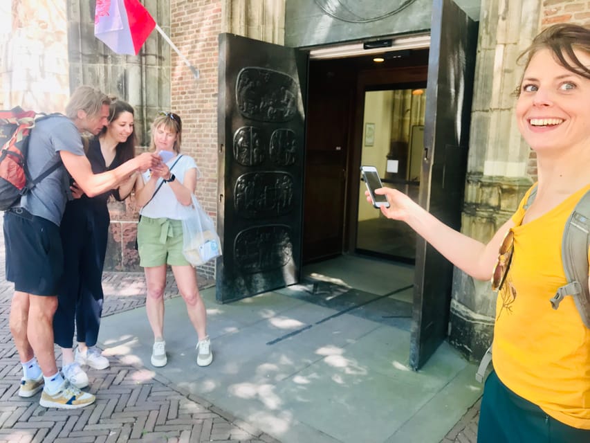 Outside Escape Amsterdam with your friend(s) and have fun! - Stops and pacing: what the day feels like on your feet